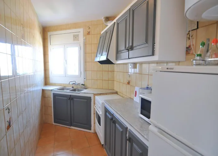 Rnet - Mta A3 Apartament *